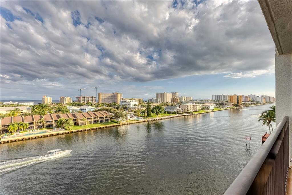 Voyager Condo - Residential