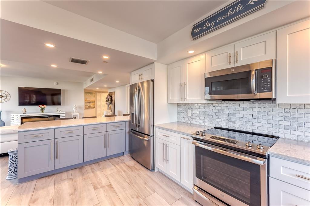 Voyager Condo - Residential