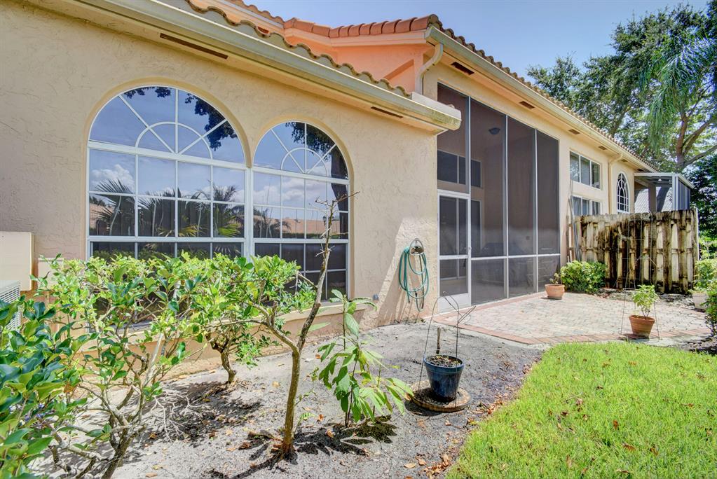 FAIRWAYS AT BOCA GOLF & TENNIS - Residential