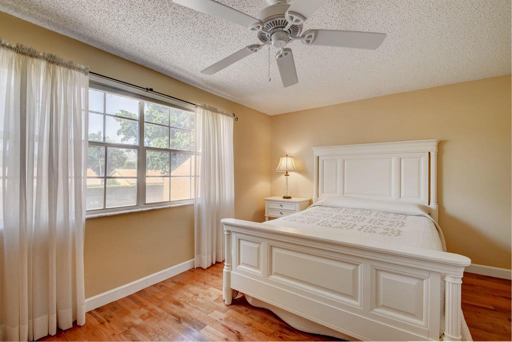 FAIRWAYS AT BOCA GOLF & TENNIS - Residential