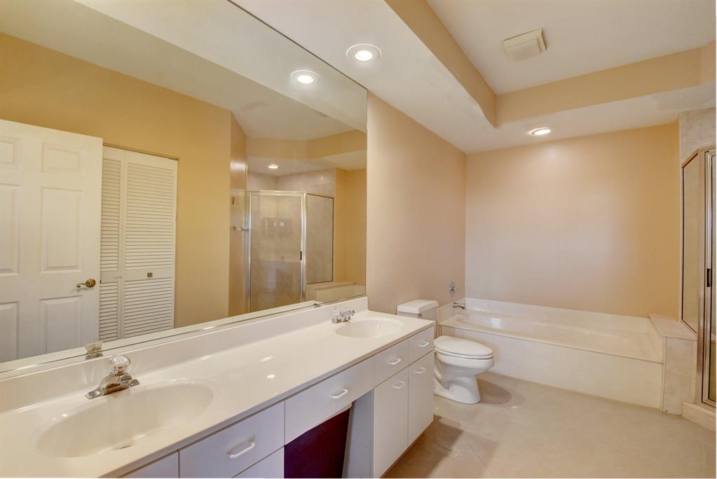 FAIRWAYS AT BOCA GOLF & TENNIS - Residential