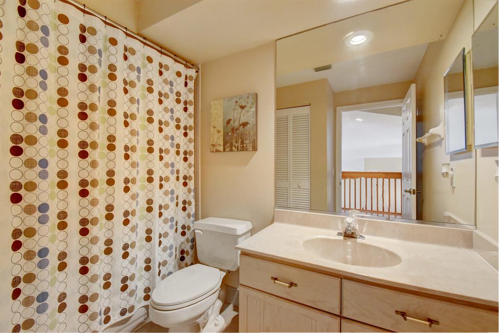 FAIRWAYS AT BOCA GOLF & TENNIS - Residential