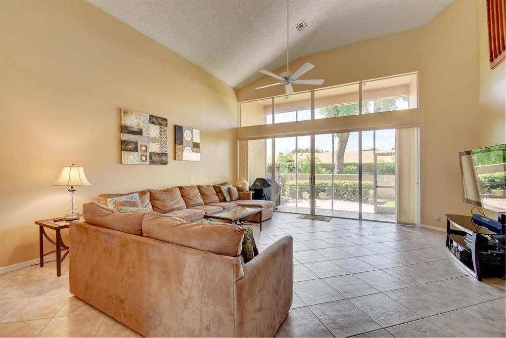 FAIRWAYS AT BOCA GOLF & TENNIS - Residential