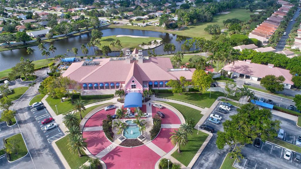 FAIRWAYS AT BOCA GOLF & TENNIS - Residential