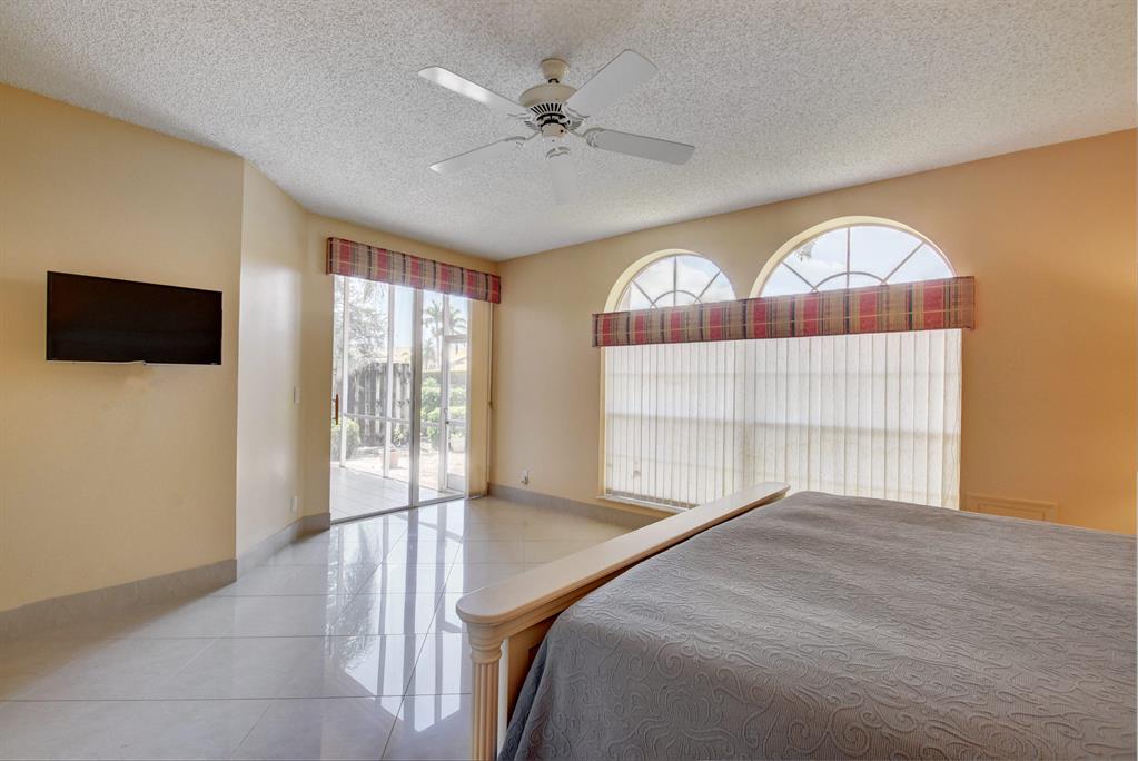 FAIRWAYS AT BOCA GOLF & TENNIS - Residential