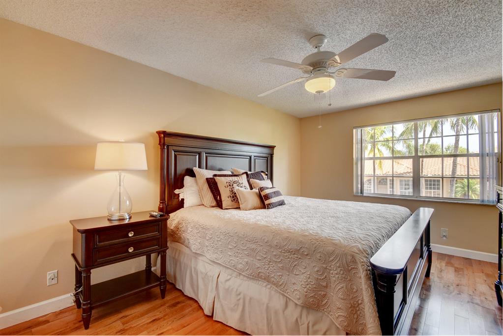 FAIRWAYS AT BOCA GOLF & TENNIS - Residential