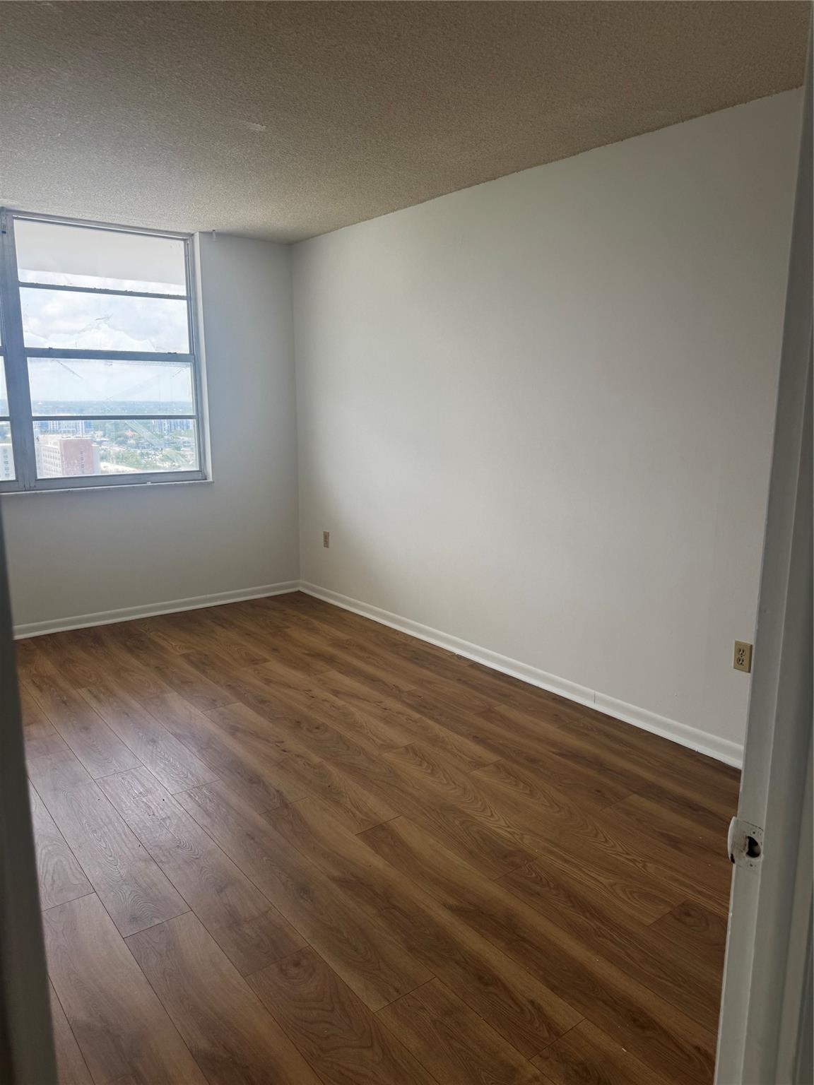 Admirals Port Condo - Residential Lease