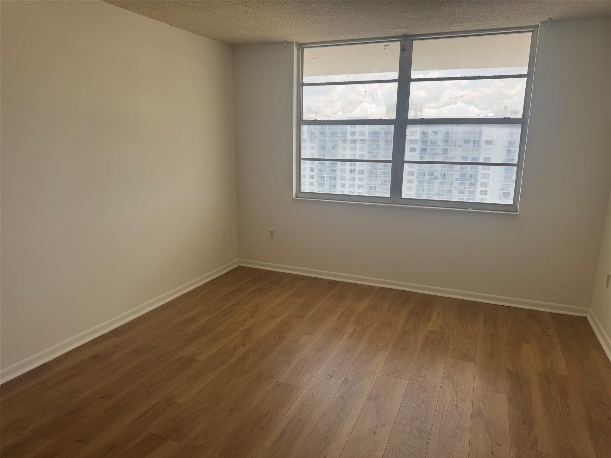 Admirals Port Condo - Residential Lease