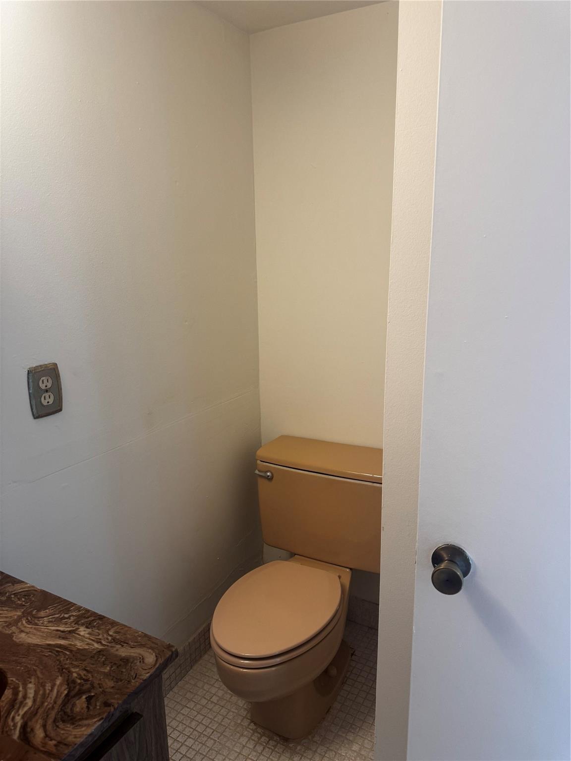 Admirals Port Condo - Residential Lease