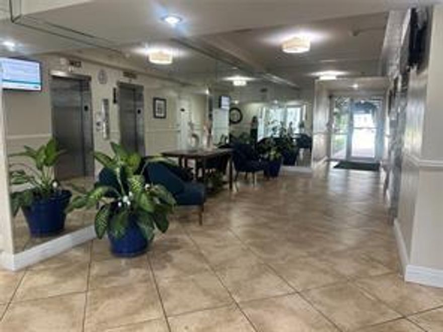 Beautiful 2-bedroom, 2-bathroom apartment. The kitchen is fully renovated with new cabinets and appliances, new AC, and renovated floors.
The bathrooms are all new, gated parking, pool, fitness center & sauna. Centrally located between the MIA and FLL airports, Blocks to FIU Biscayne campus. Close to the Beach, marina, Aventura Mall, Restaurants & Bal Harbor shops.