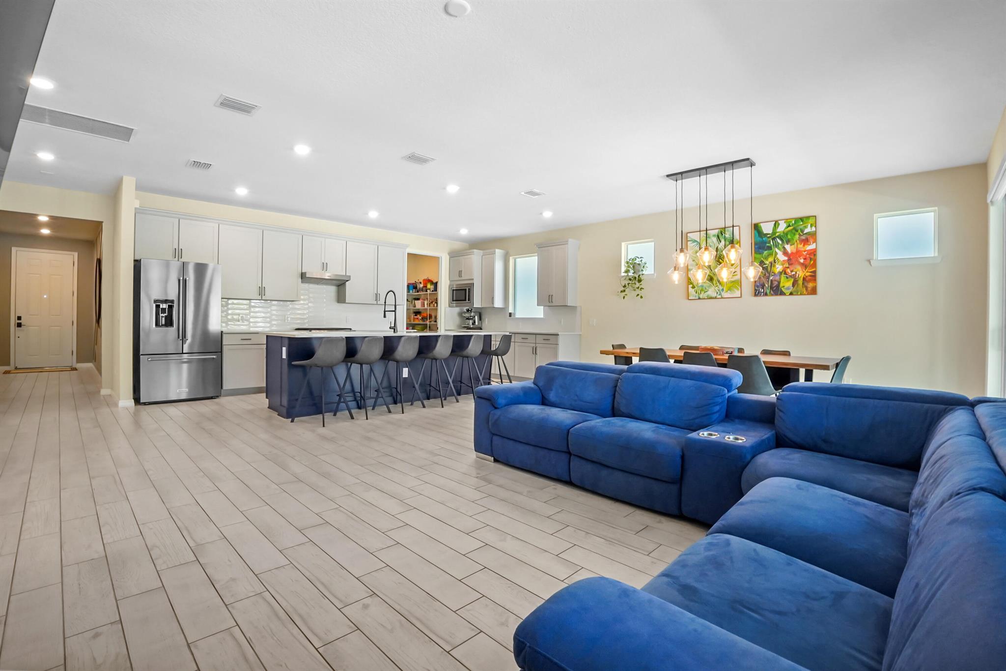 WINDSONG ESTATES - Residential