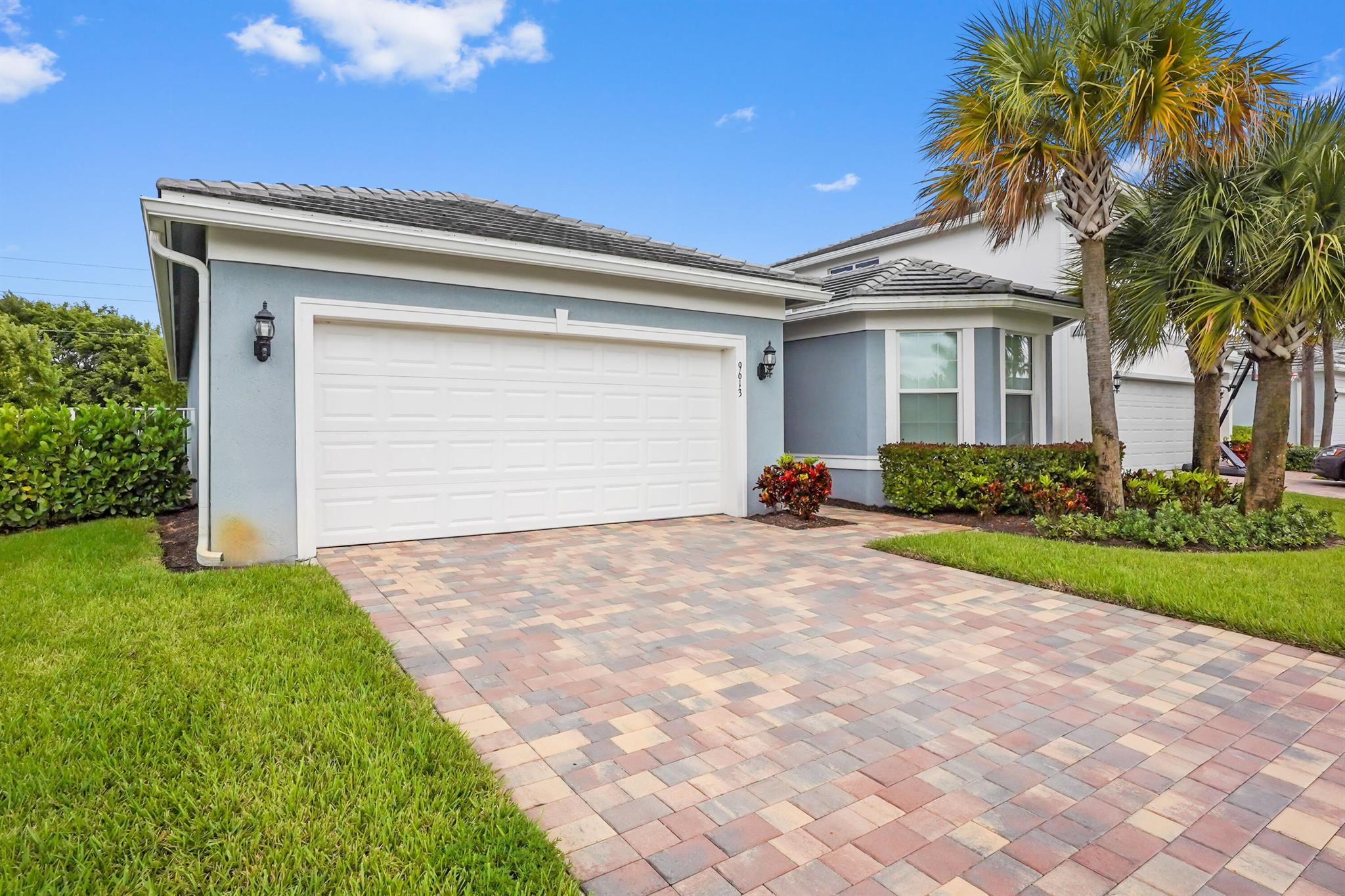 WINDSONG ESTATES - Residential