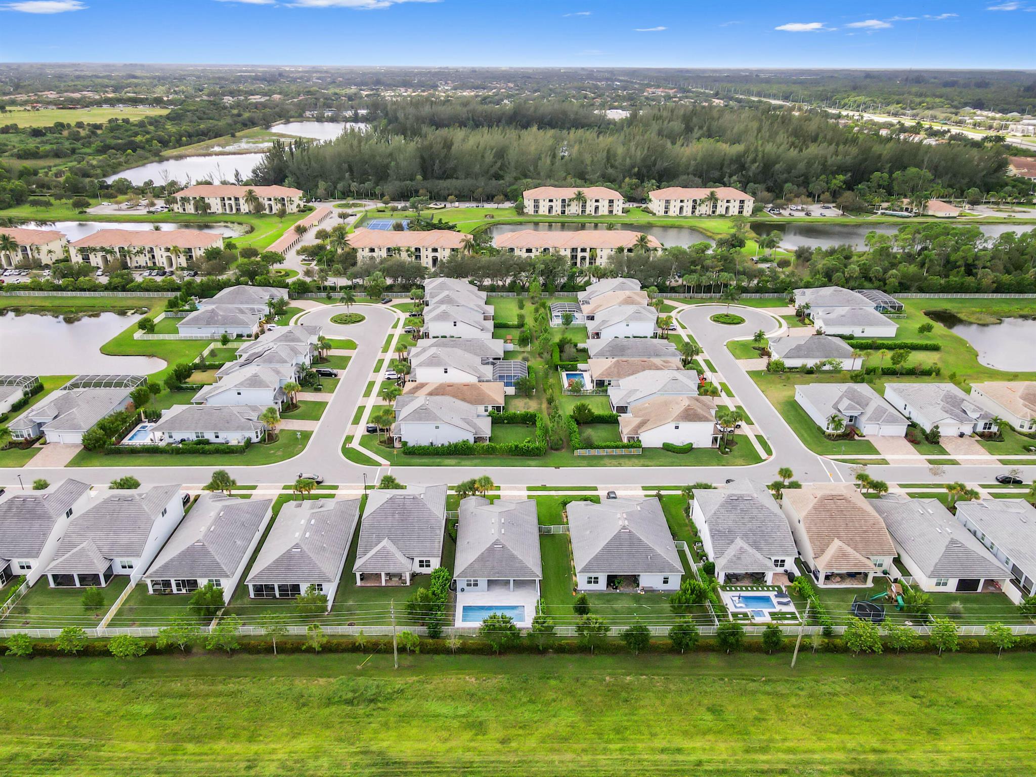 WINDSONG ESTATES - Residential