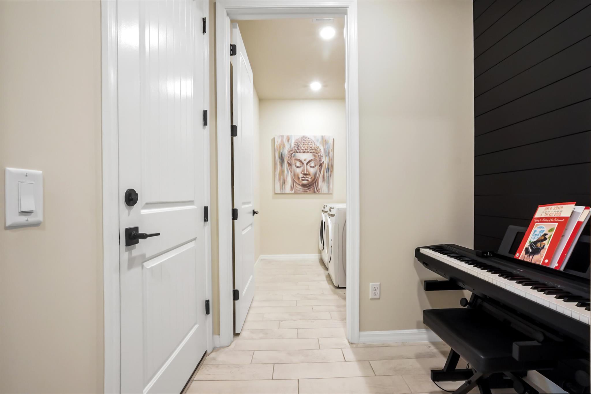 WINDSONG ESTATES - Residential