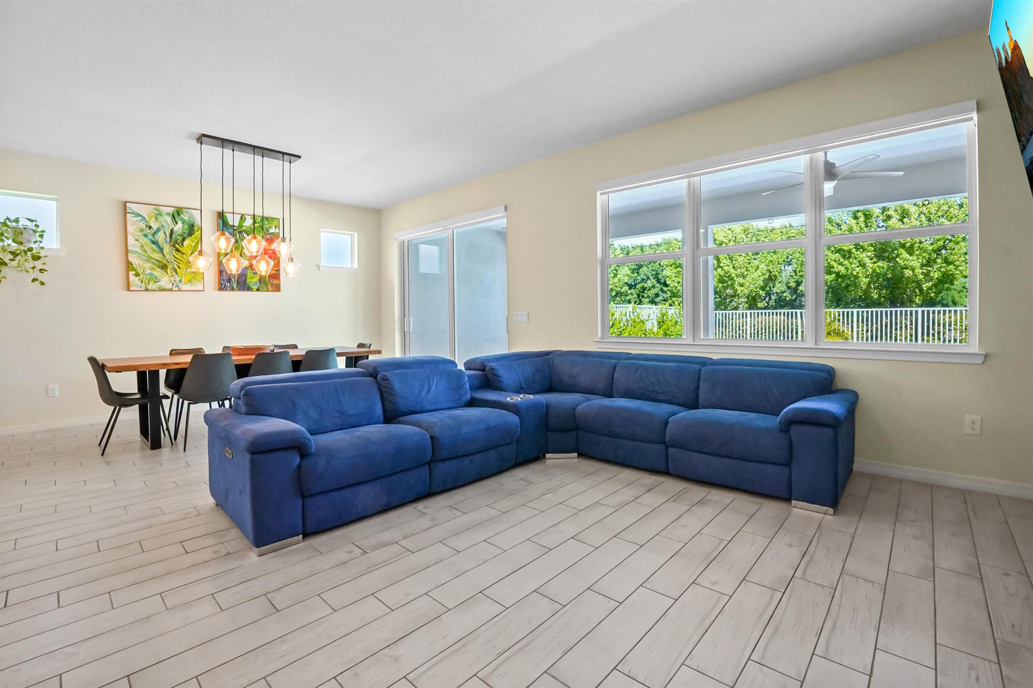 WINDSONG ESTATES - Residential