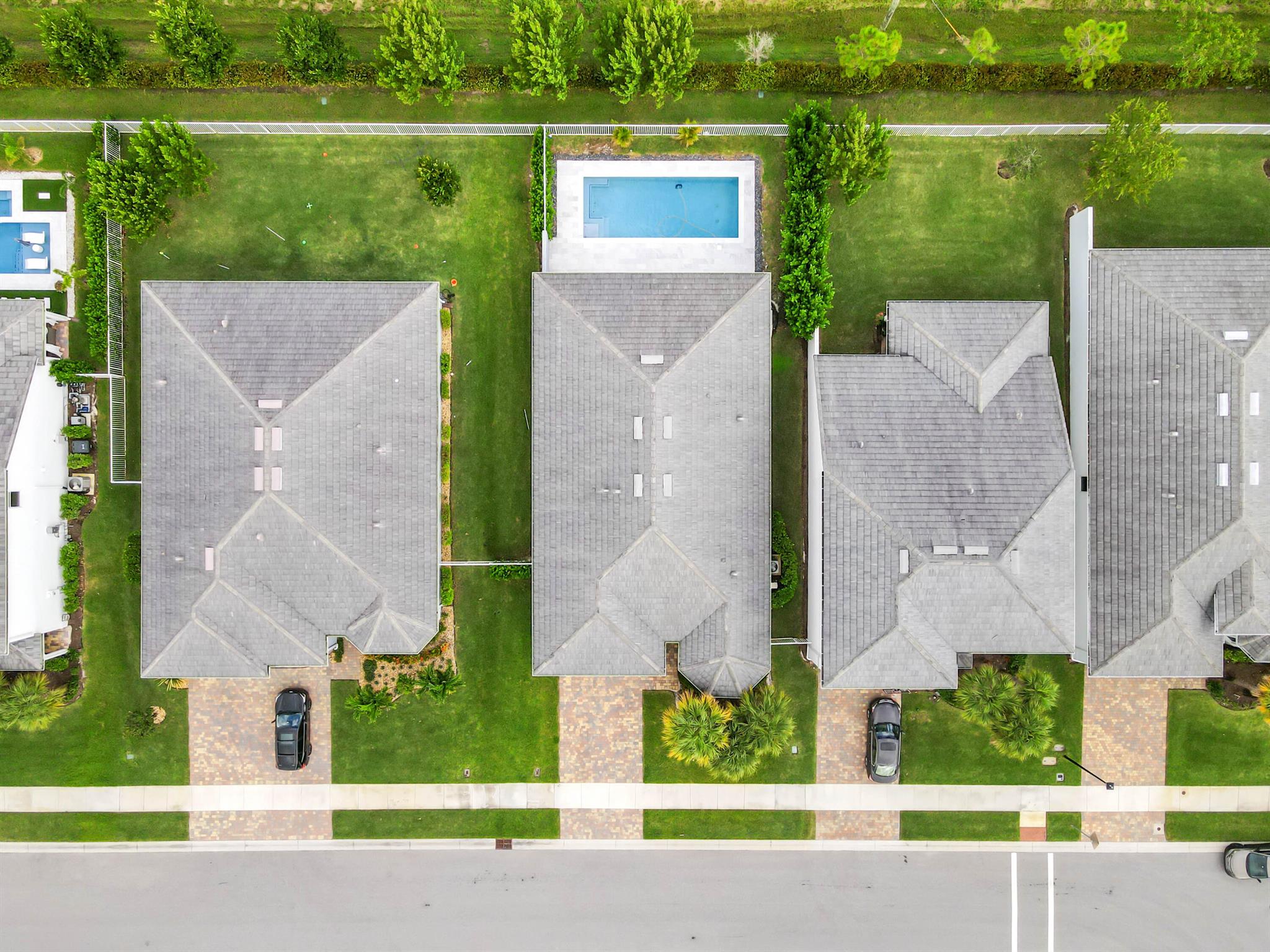 WINDSONG ESTATES - Residential