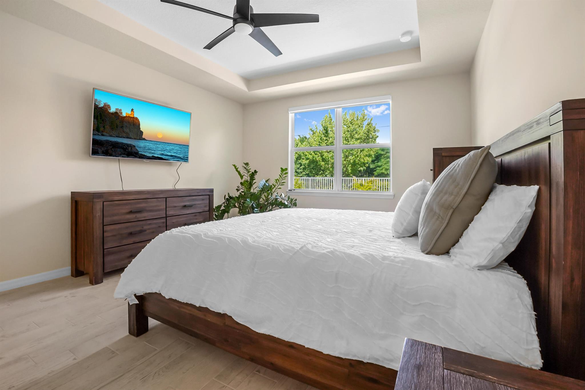 WINDSONG ESTATES - Residential
