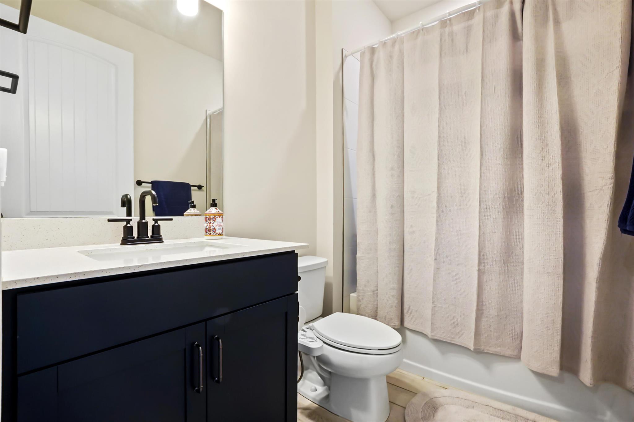 WINDSONG ESTATES - Residential