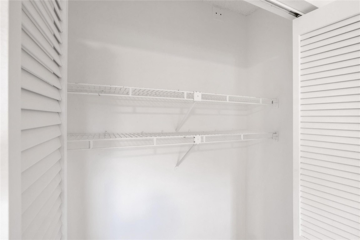 pines of boca barwood II - Residential