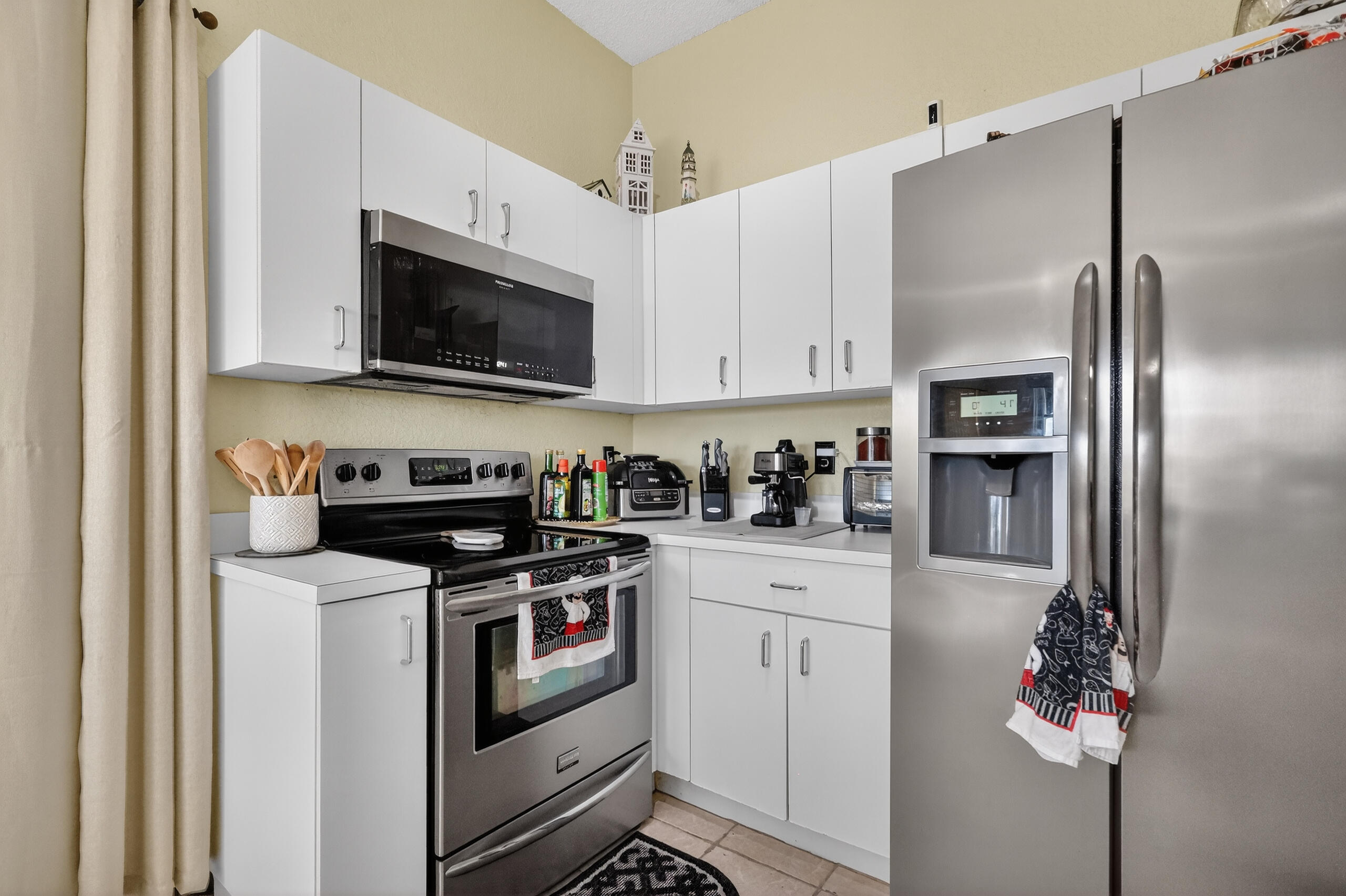 FOREST LAKES COUNTRY GARDENS - Residential