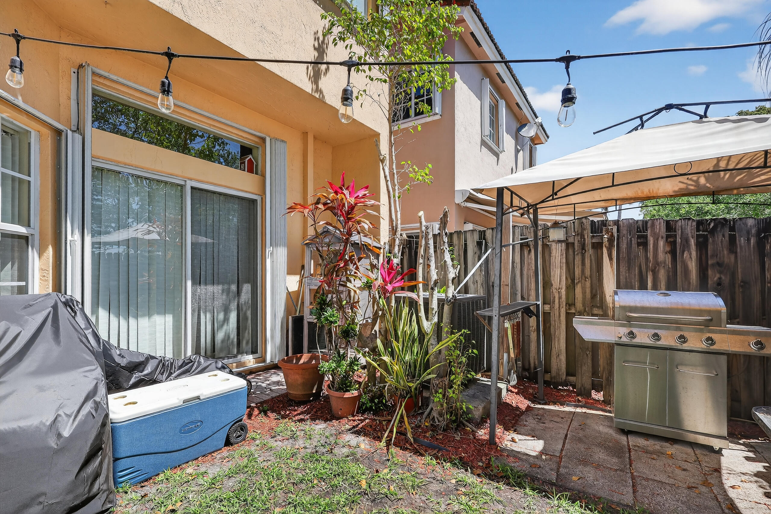 FOREST LAKES COUNTRY GARDENS - Residential