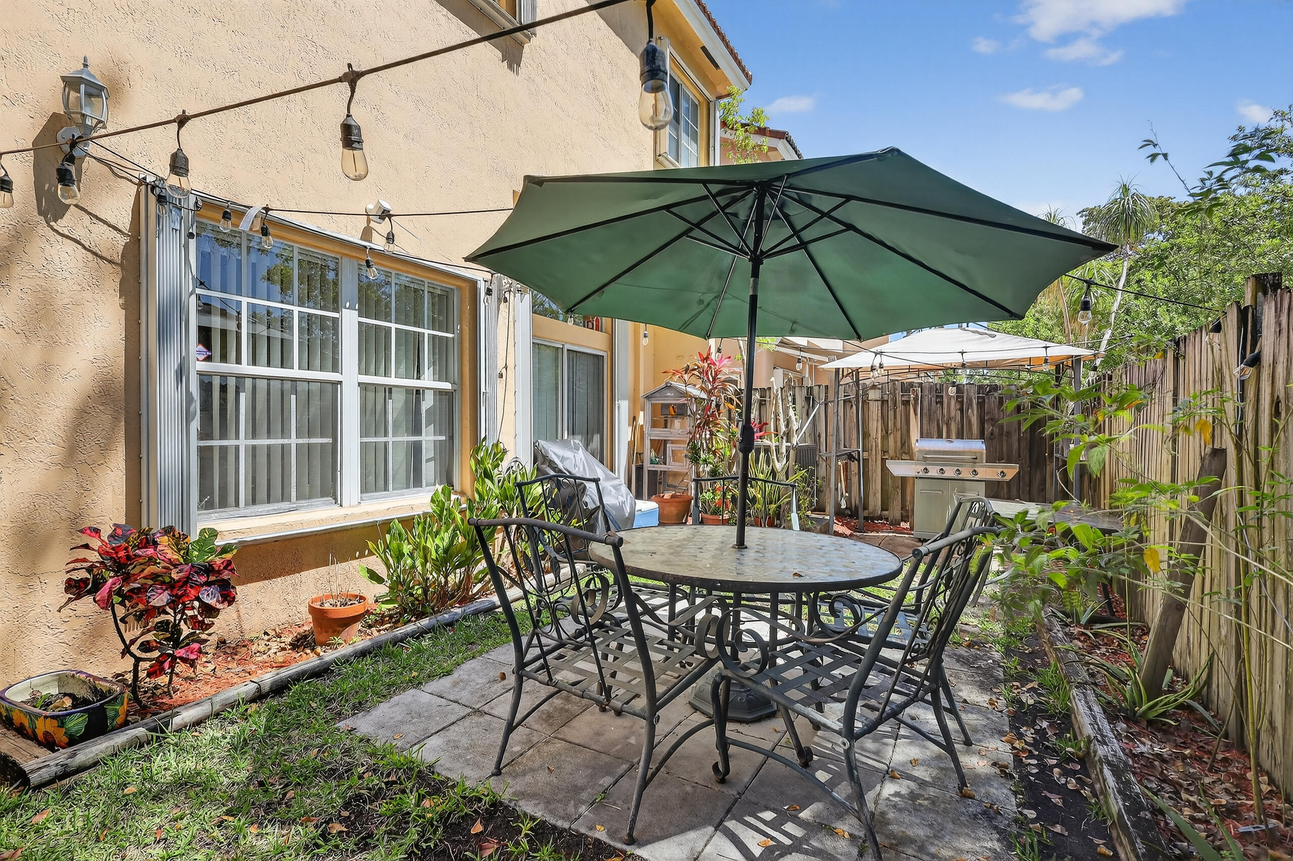 FOREST LAKES COUNTRY GARDENS - Residential