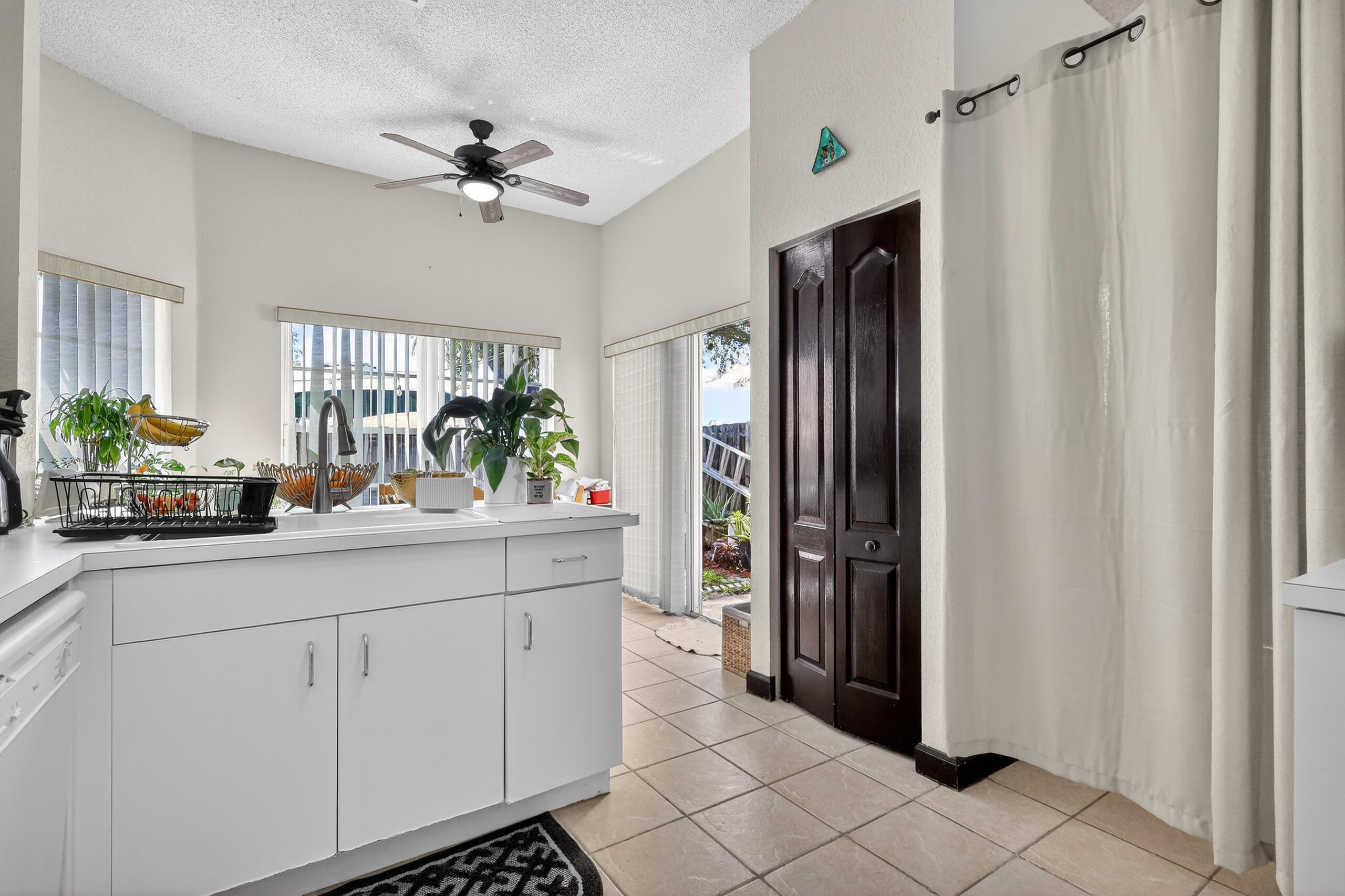 FOREST LAKES COUNTRY GARDENS - Residential