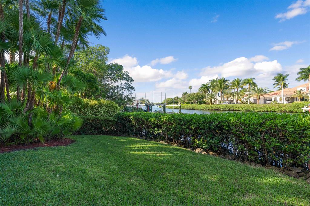 JUPITER RIVER ESTATES - Residential