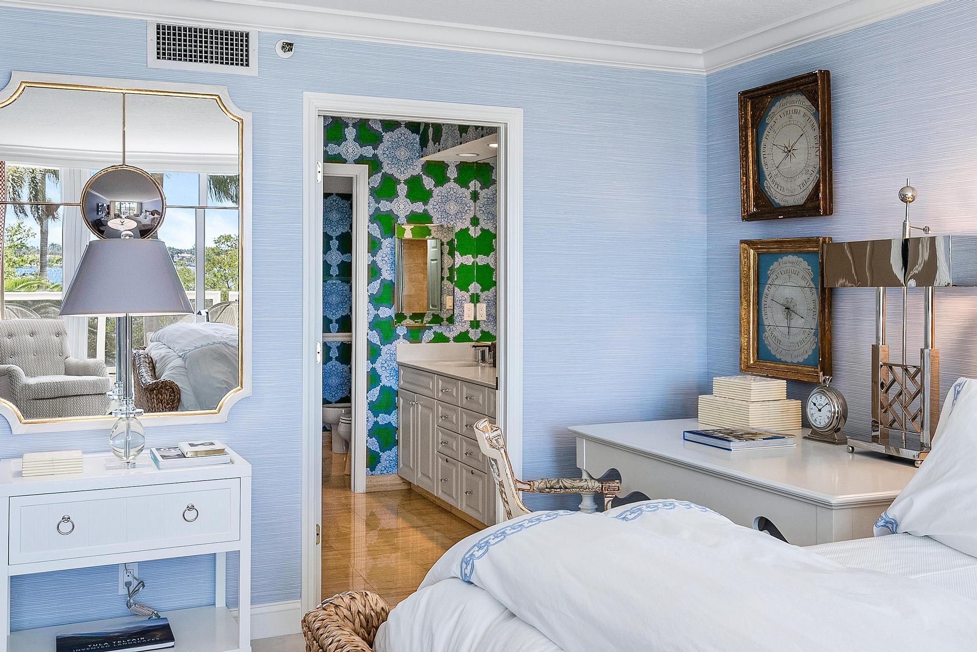 Villa Del Lago - Residential