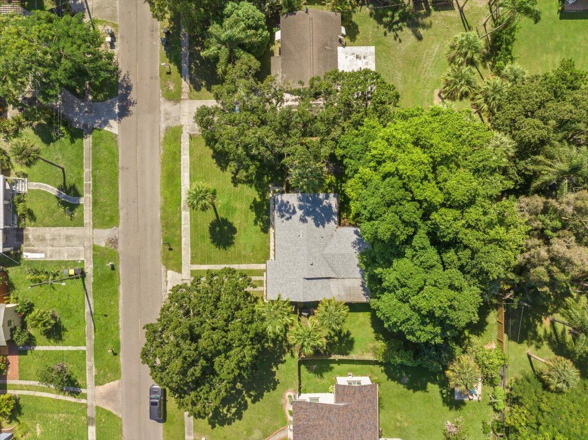 HIBISCUS PARK - Residential Lease