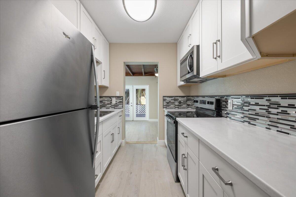 HIBISCUS PARK - Residential Lease