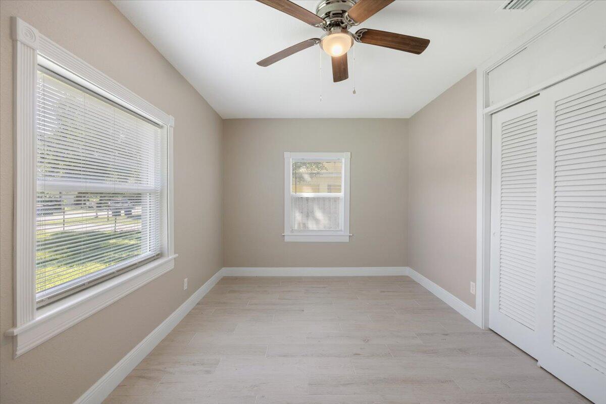 HIBISCUS PARK - Residential Lease