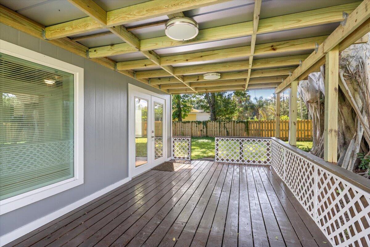 HIBISCUS PARK - Residential Lease