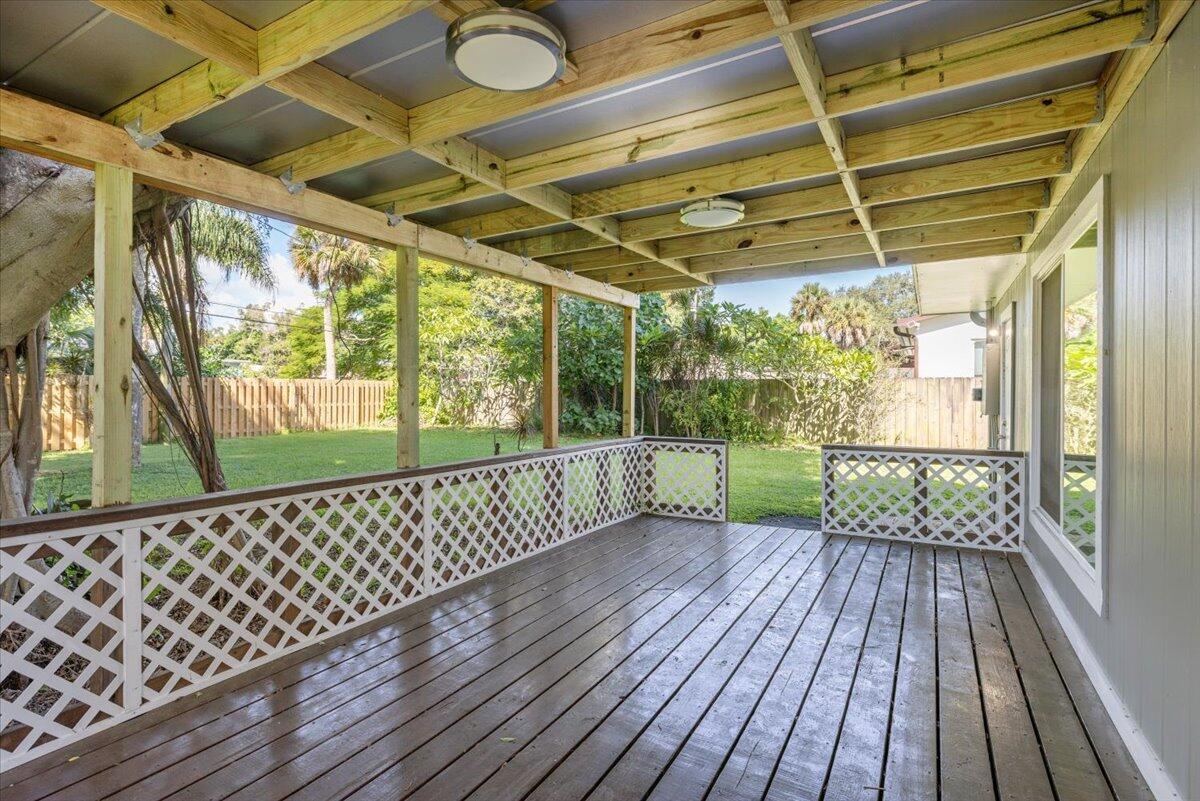 HIBISCUS PARK - Residential Lease