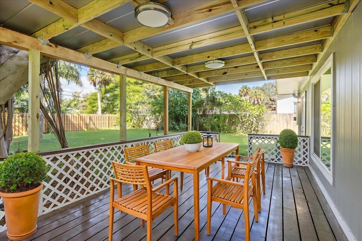 HIBISCUS PARK - Residential Lease