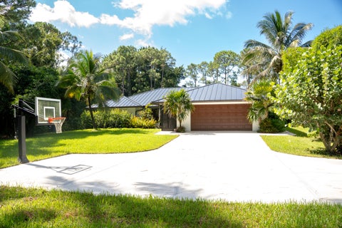 Photo of 11180 154th Road N, Jupiter, FL 33478 (MLS # B26069169)
