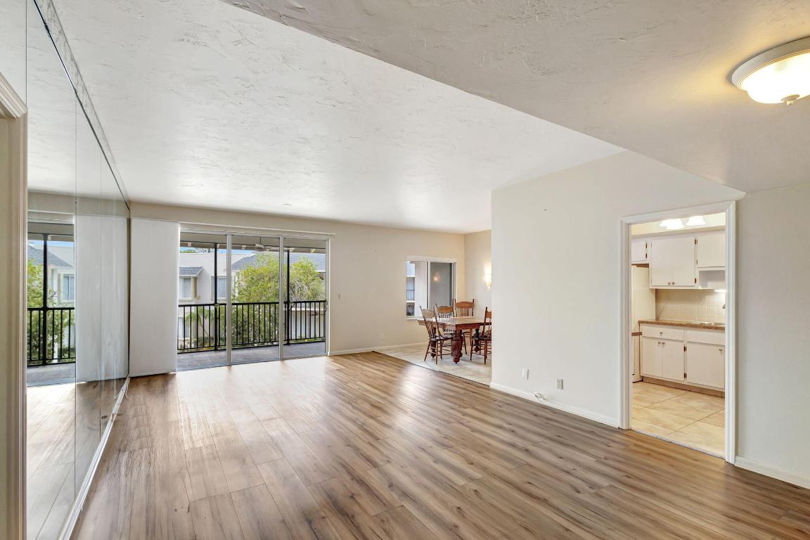 11811 Avenue Of The Pga 2-2c