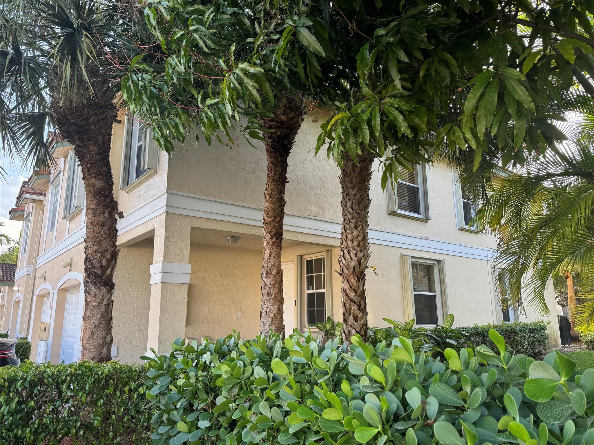 pelican point - Residential