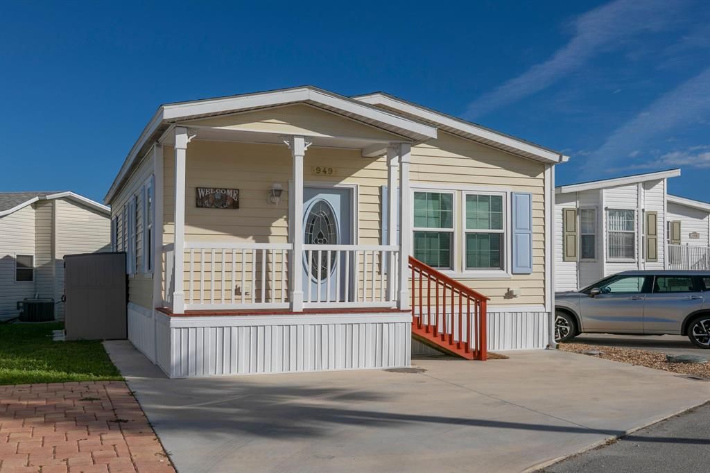 Photo of 949 Nettles Boulevard, Jensen Beach, FL 34957 (MLS # R10770645)