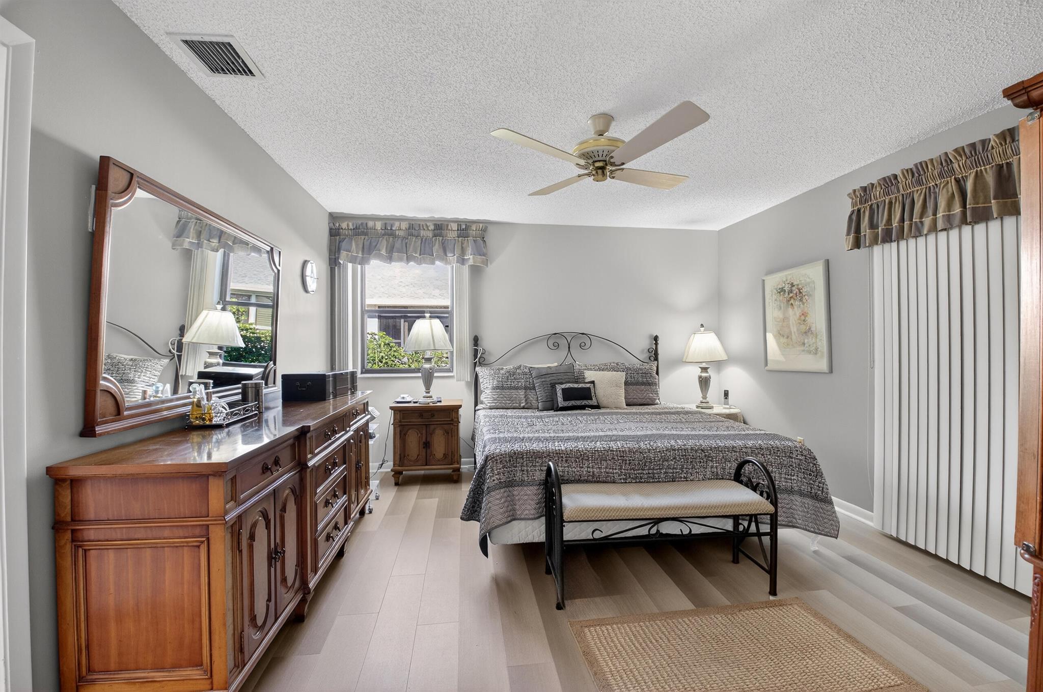 RAINBERRY BAY SEC 8 - Residential