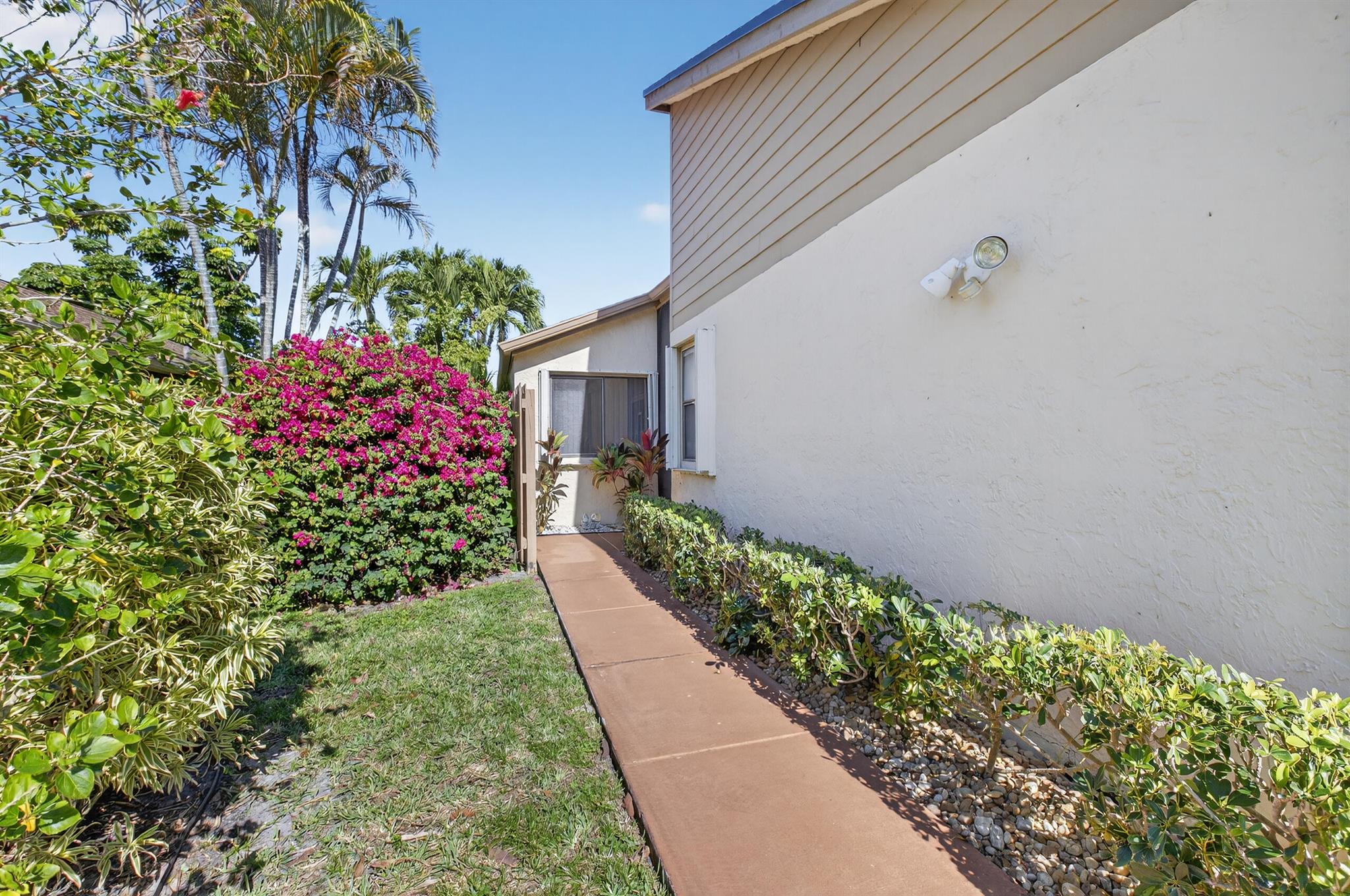 RAINBERRY BAY SEC 8 - Residential