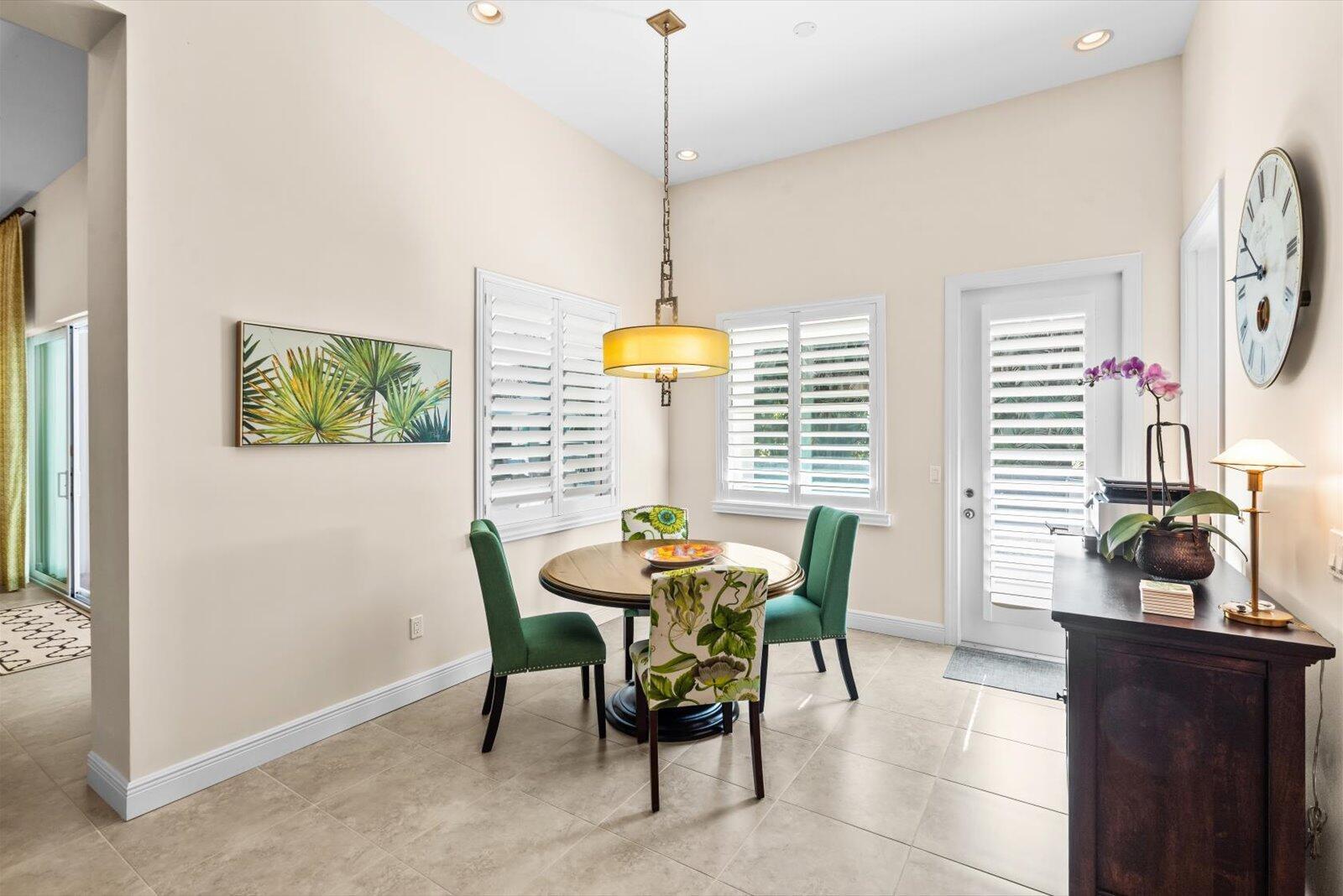 INLET ISLE - Residential