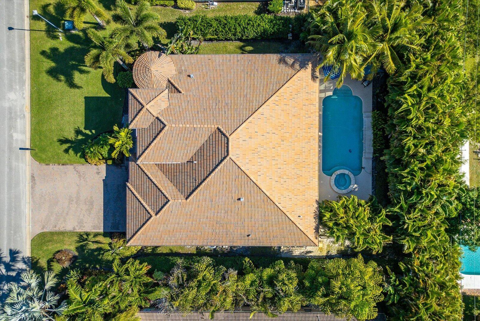 INLET ISLE - Residential