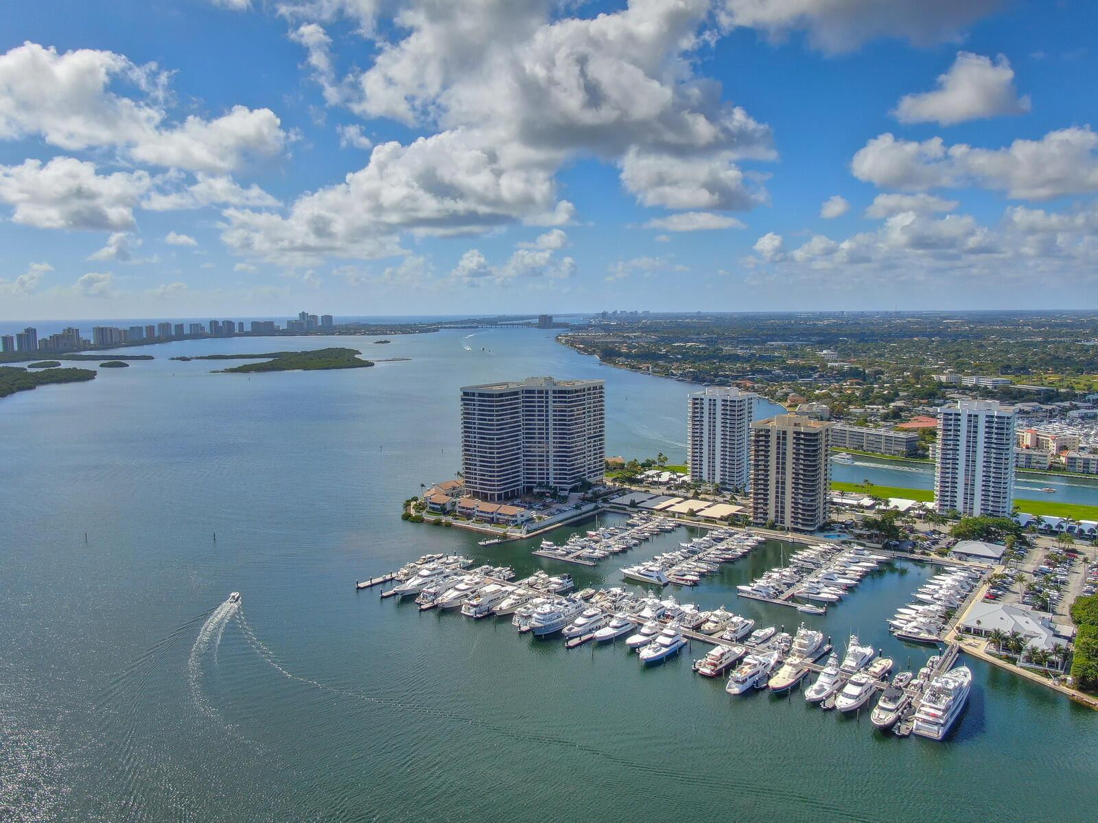 OLD PORT COVE LAKE POINT TOWER - Residential