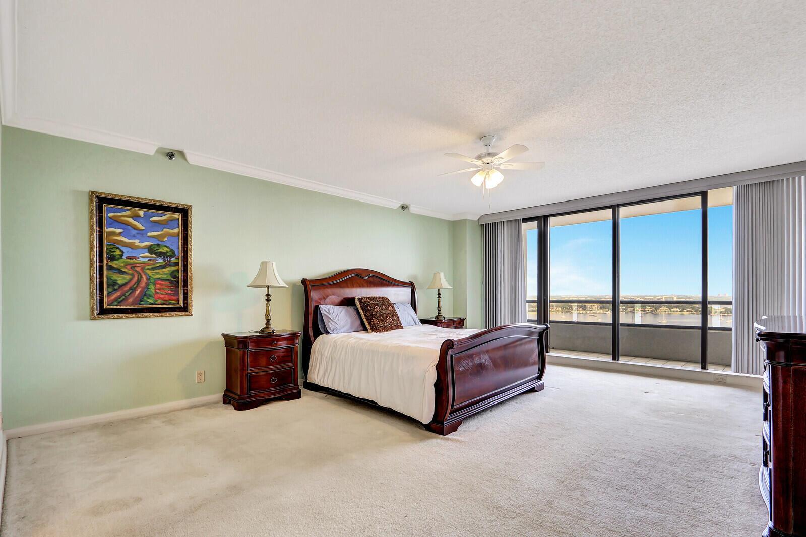 OLD PORT COVE LAKE POINT TOWER - Residential