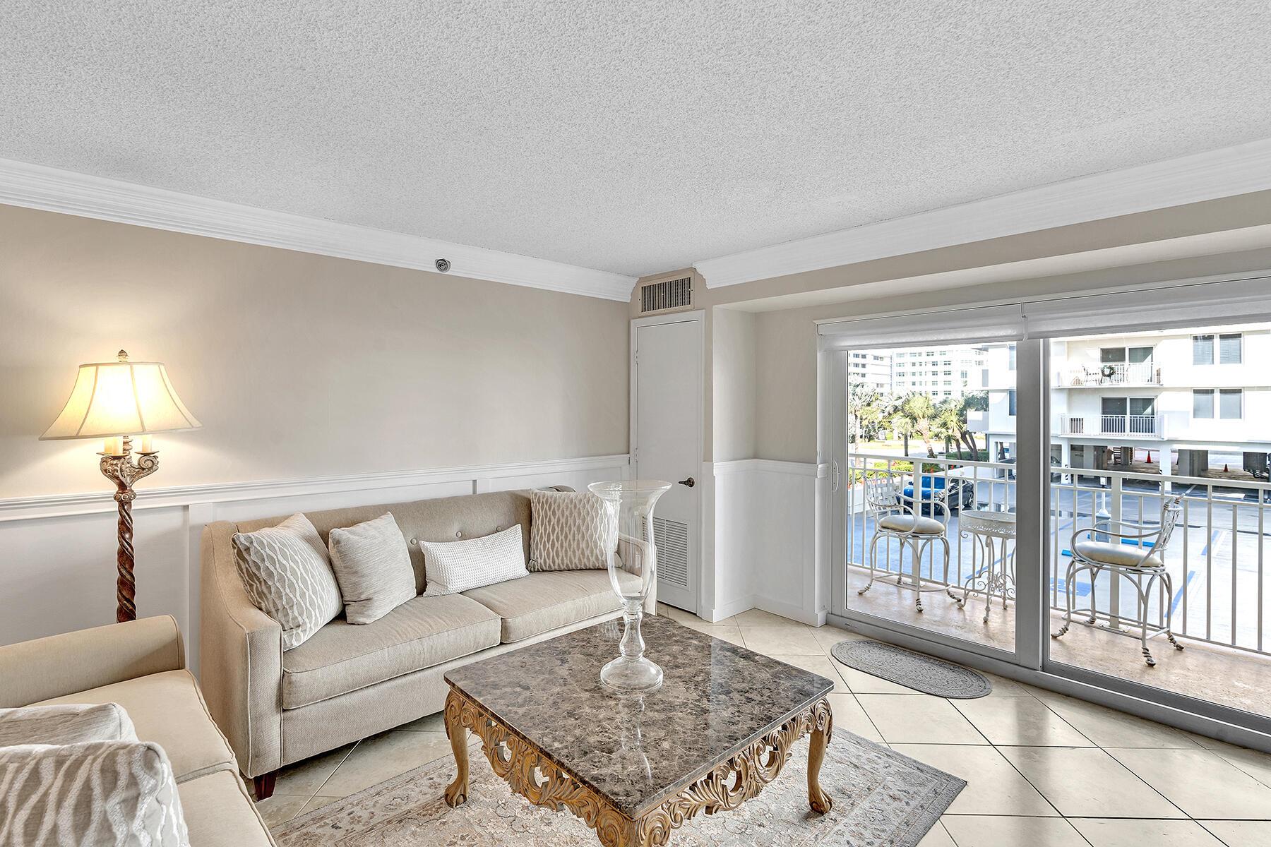 AMBASSADORS V SOUTH CONDO - Residential
