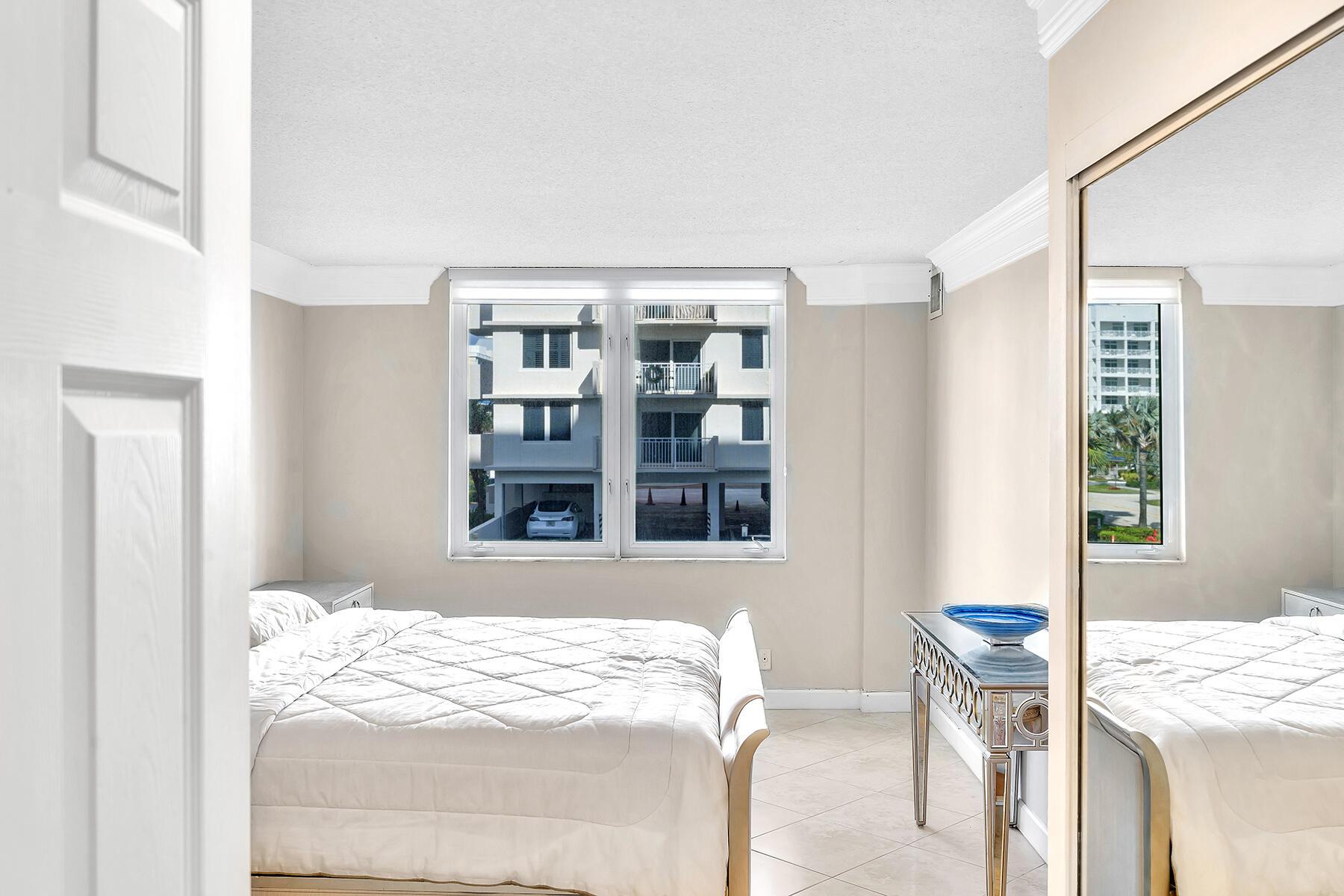 AMBASSADORS V SOUTH CONDO - Residential