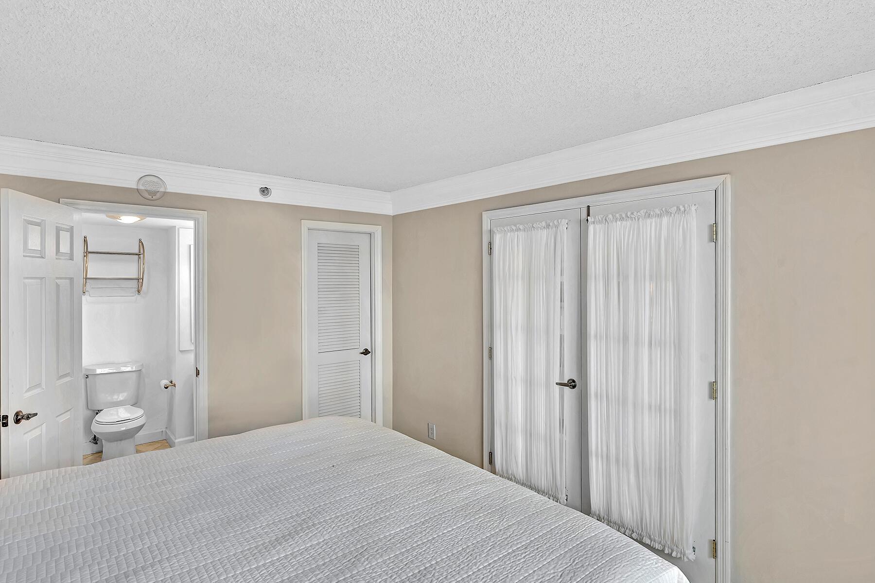 AMBASSADORS V SOUTH CONDO - Residential