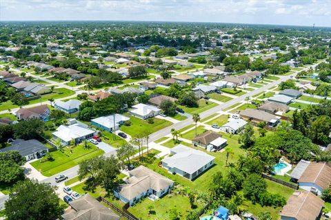 A home in Port St Lucie