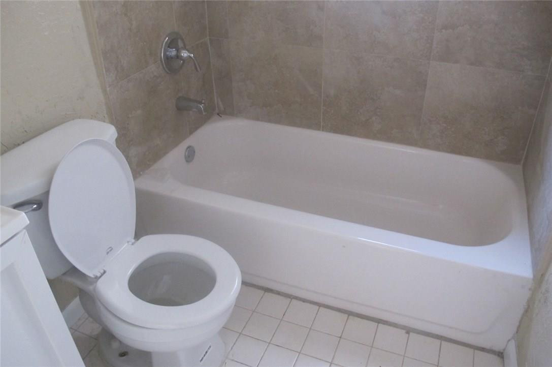 Hillsboro River Estates 5 - Residential Lease